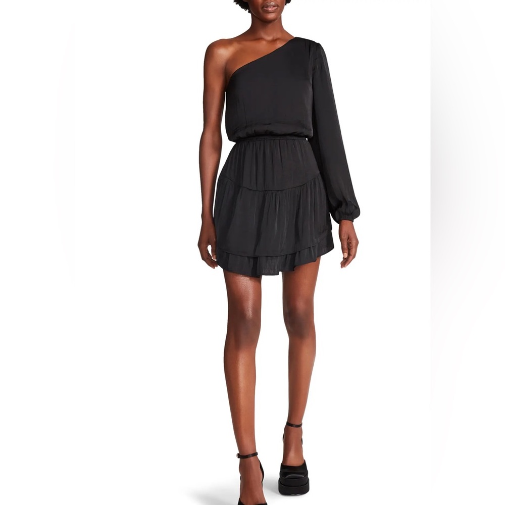 One shoulder black dress